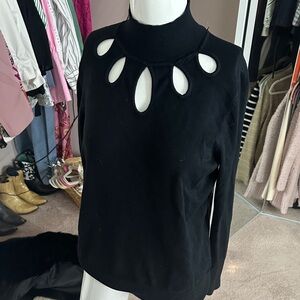 Cable & Gauge Black Cutout Neckline Sweatshirt